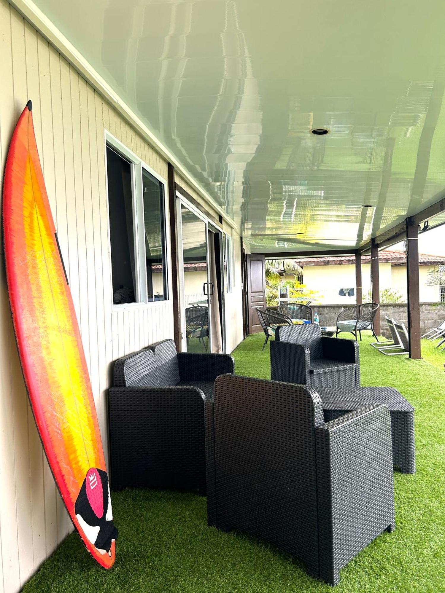 Hava'E Lodge Teahupoo Bagian luar foto